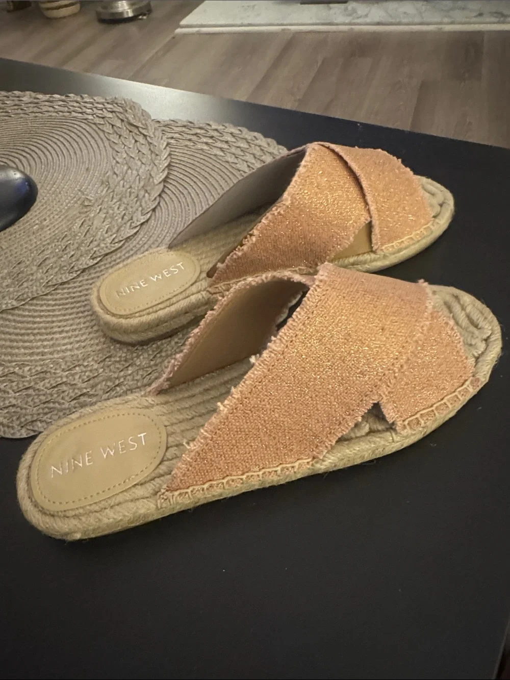 🔥 NINE WEST 🔥 Hamden Flat Casual Sandals❣️BRAND NEW 🔥 Light Pink Sz 8